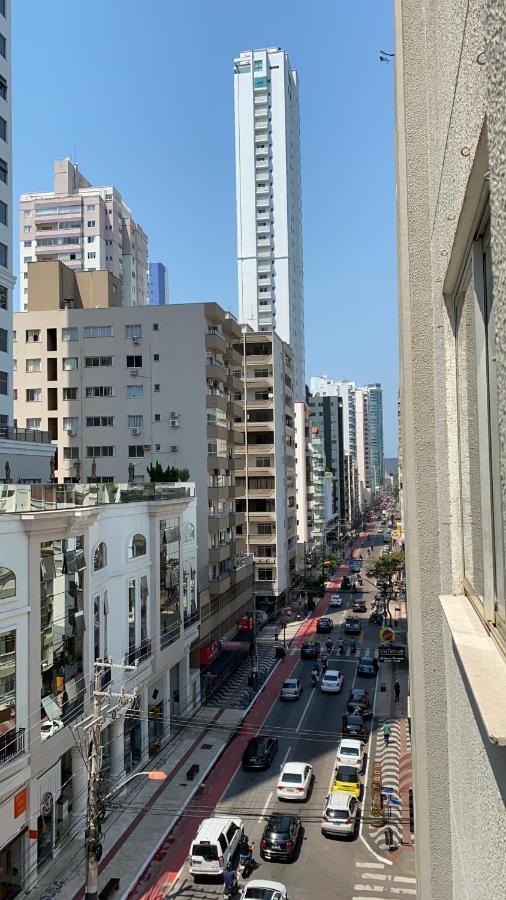 Otimo Apto 2 Quartos, Av. Brasil, De Frente, Quadra Mar. Balneario Camboriu Dış mekan fotoğraf